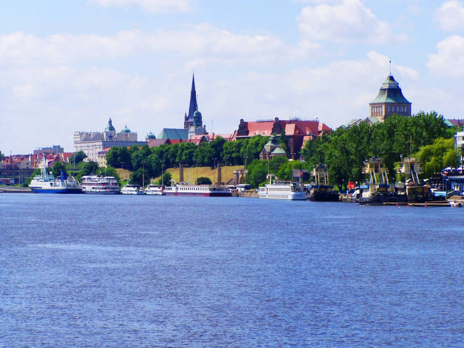 Trasa nr 2 - rejs na Orli Przesmyk i Mieleński Przekop, Stocznia, Jezioro Dąbie